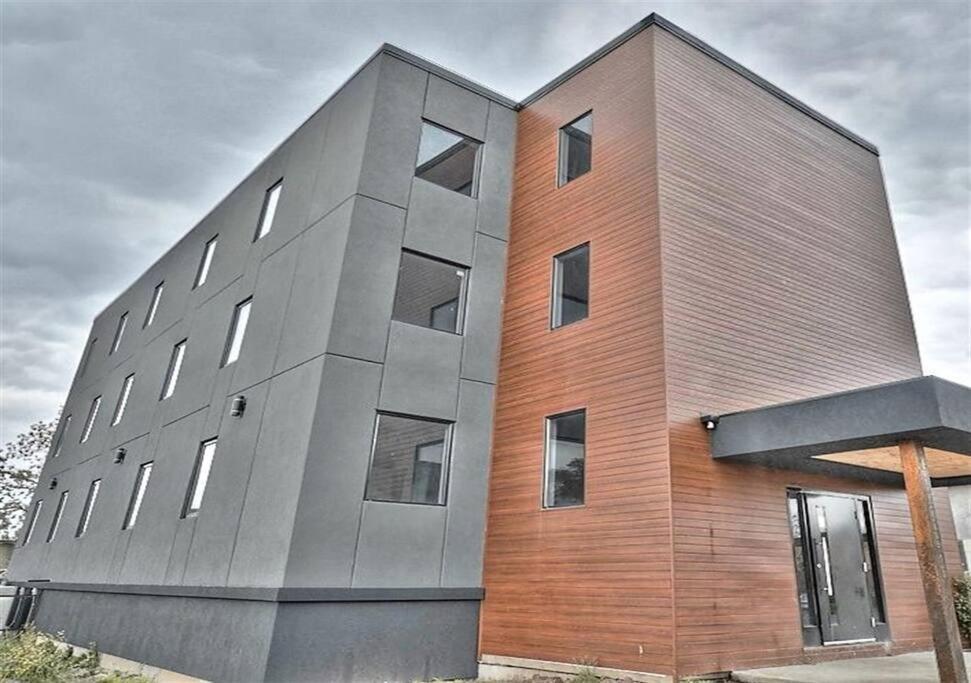 Luxury Boutique 2Bedroom Condo 2A 나이아가라 폭포 외부 사진